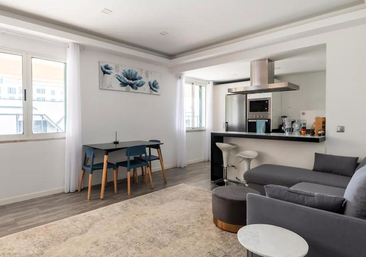 Lovely 1-Bedroom Apartment With Parking Ocean View Funchal  Exterior foto